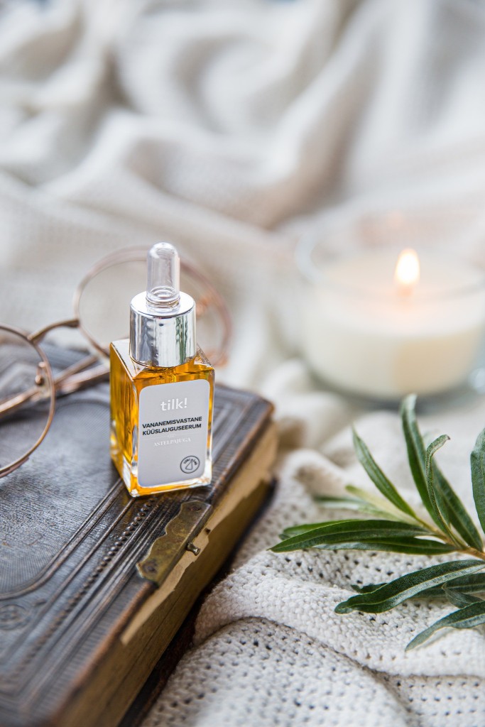 Фаворит Anne&Stiil в 2023 году - Антивозрастная процедура для лица с черным чесноком из серии tilk! Lab