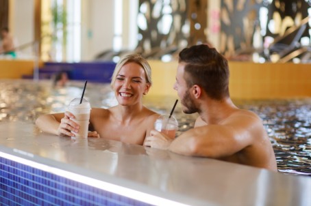 Lõõgastav puhkus kahele koos ESTONIA Spaakeskuse SPA & SAUN külastusega | R-L