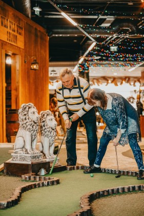 Мини-гольф для четырёх участников