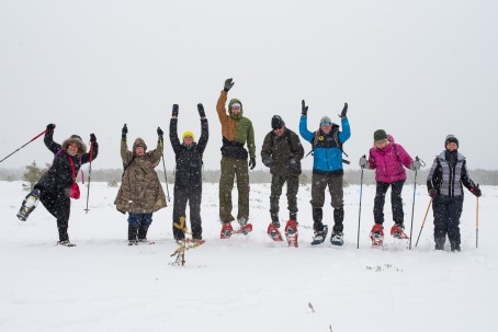 Путешествие по болоту Виру на снегоступах с гидом для одного