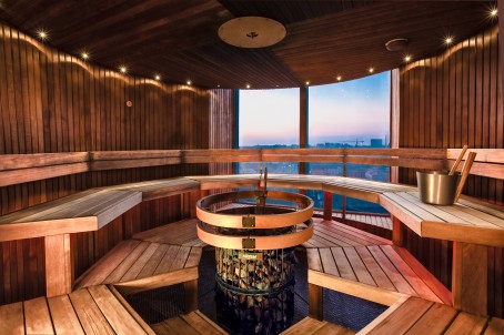 Kordumatu vaade linnale! Eksklusiivse päevaspaa külastus