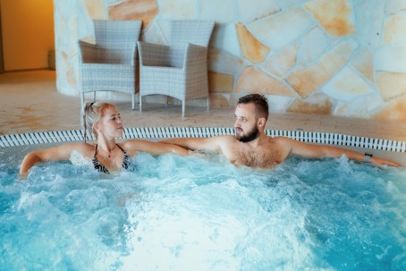 Majutuspakett koos õhtusöögiga "Mereäärne lõõgastus Haapsalus"